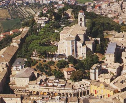 Fermo-duomo-aerea